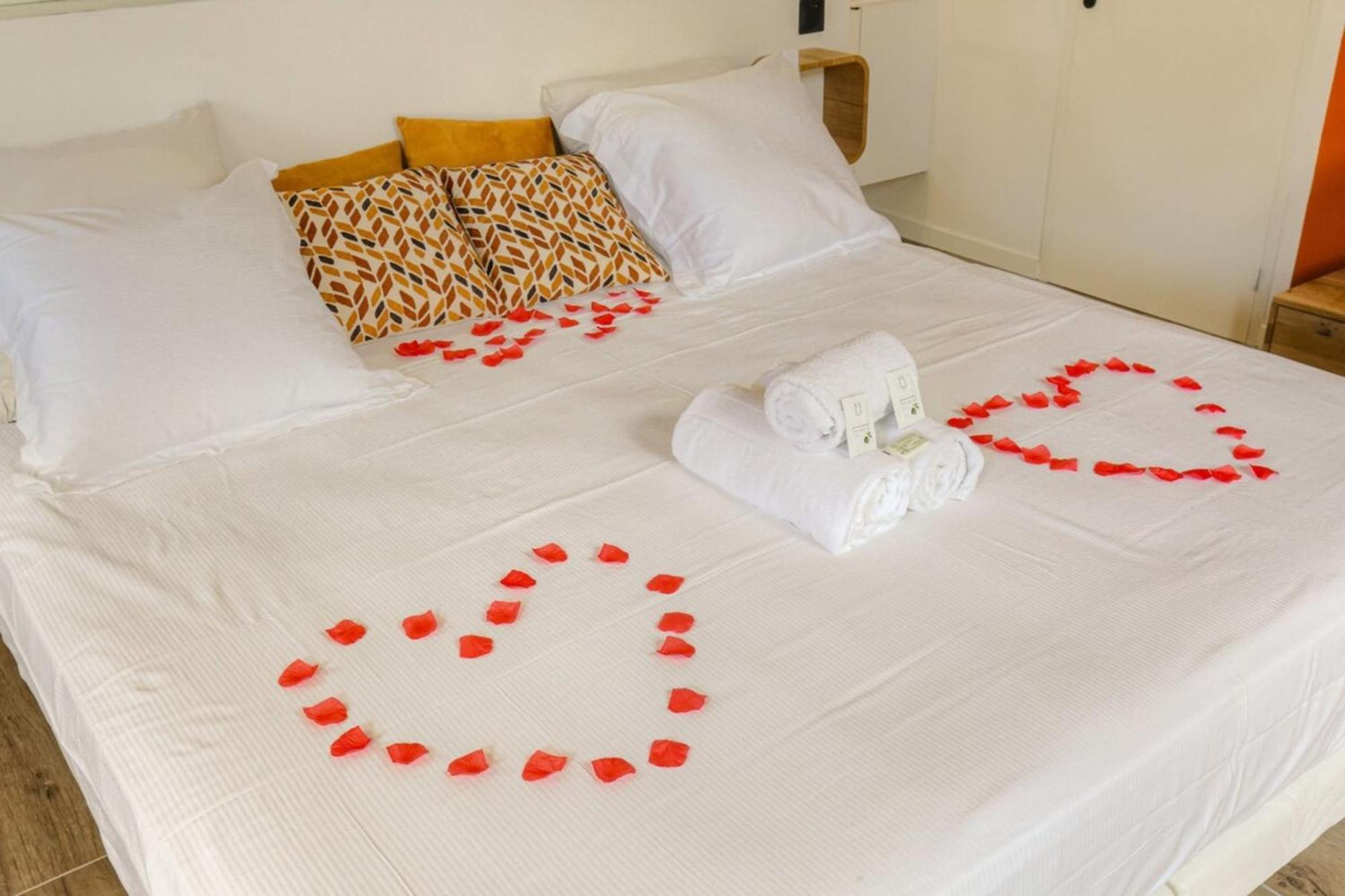 Romantique Et Sensuelle Dardilly Buitenkant foto
